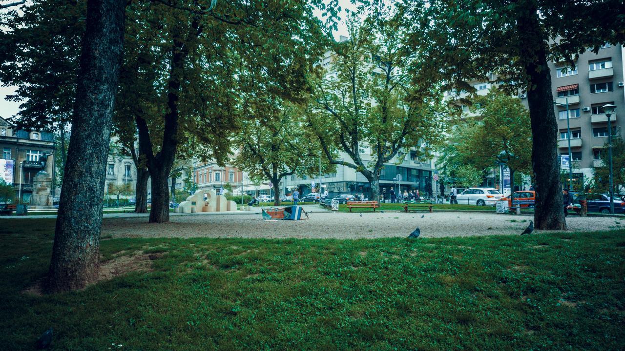 Supreme Palace Cube Belgrade Exterior photo